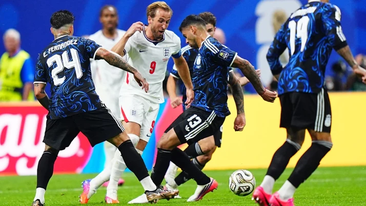 2026 FIFA Dünya Kupası yarı finalinde Arjantin ile İngiltere karşı