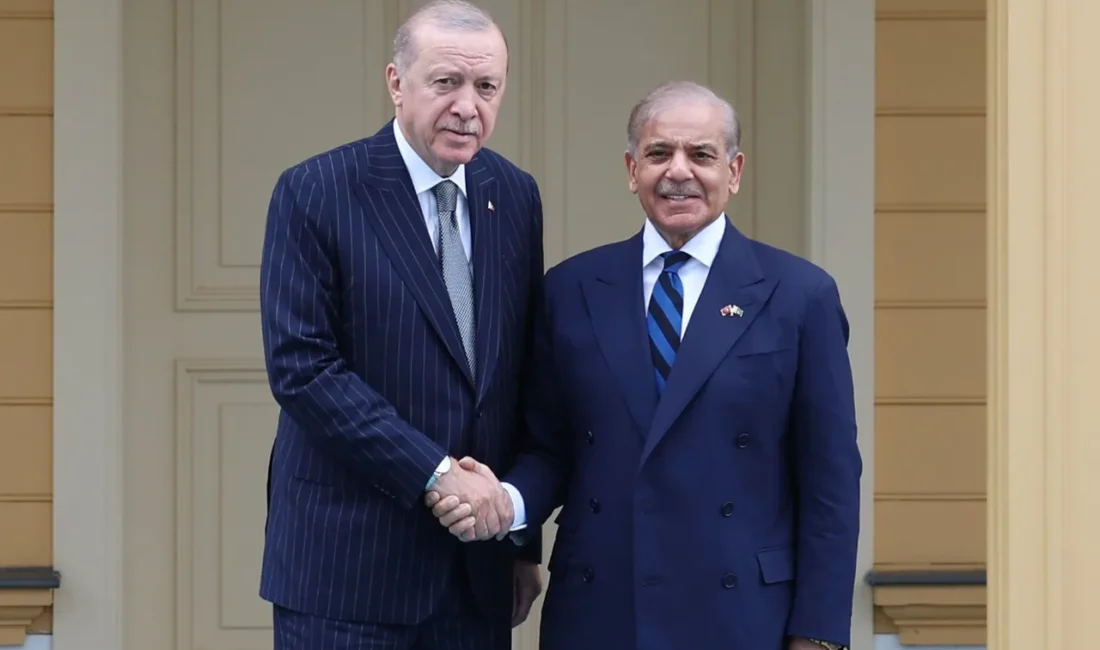 Cumhurbaşkanı Recep Tayyip Erdoğan, Türkiye’ye resmi bir ziyarette bulunan Pakistan