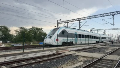Türkiye'nin yerli ve milli imkanlarla geliştirilen Milli Elektrikli Tren setleri,