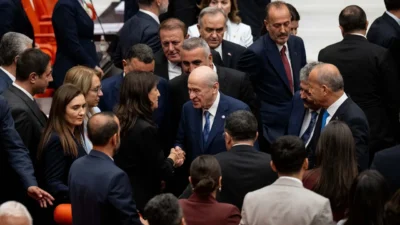 Milliyetçi Hareket Partisi (MHP) Genel Başkanı Devlet Bahçeli, TBMM'de kabul
