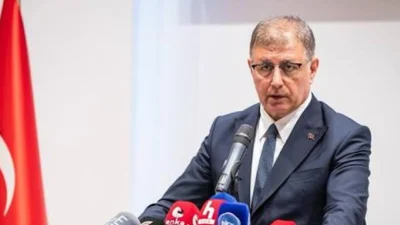 Son dönemde AK Parti’ye katılacağı yönündeki iddialarla gündeme gelen İzmir