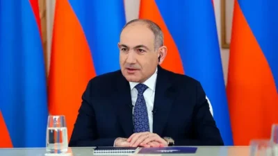 Ermenistan'da yeni seçilen parlamentonun ilk oturumunu gerçekleştirmesinin ardından, anayasal zorunluluk