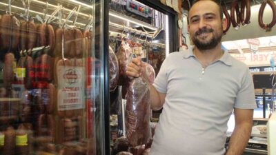 Yaz aylarında memleketlerine gelen gurbetçiler, Kayseri’nin dünyaca ünlü pastırma ve