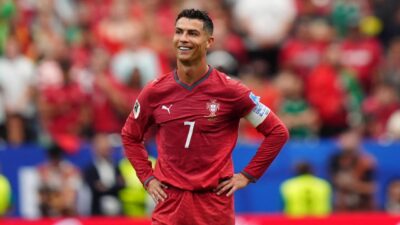 Portekizli futbol efsanesi Cristiano Ronaldo, Vogue dergisine verdiği röportajda futbol