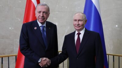 Kırgızistan'da düzenlenen Şanghay İşbirliği Örgütü Zirvesi kapsamında Rusya Devlet Başkanı