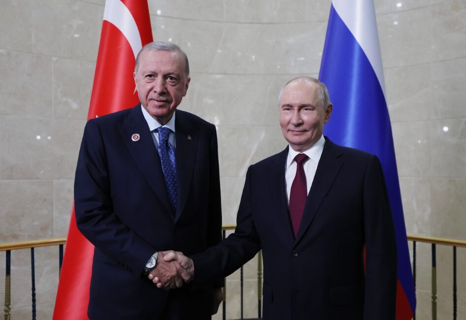 Kırgızistan'da düzenlenen Şanghay İşbirliği Örgütü Zirvesi kapsamında Rusya Devlet Başkanı